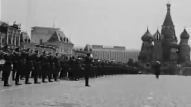 Рожденная революцией