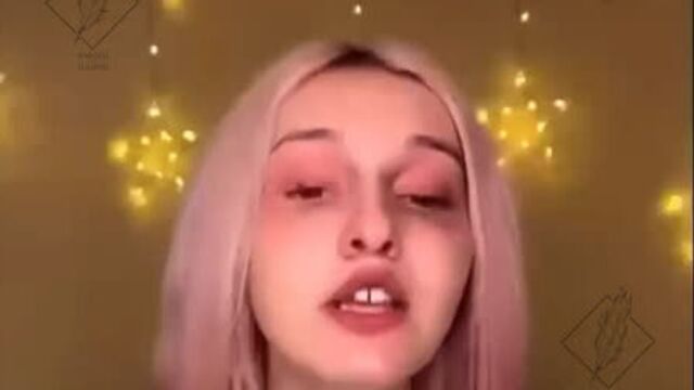 Даша корейка отрезала свой член [рифмы и панчи]