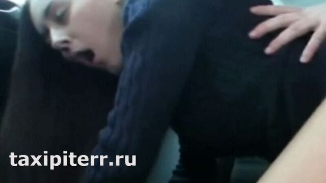 Секс в такси - sex taxi - такси