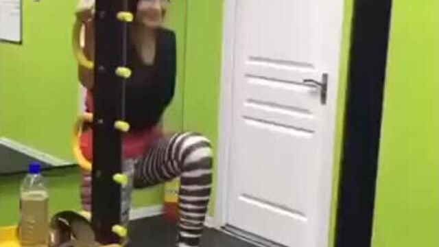 Zarina nizomiddinova domashni fitnes.mp4