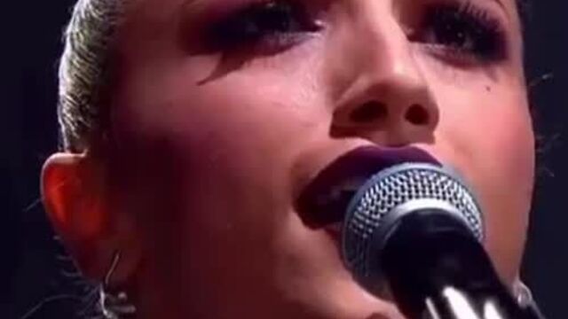 Шоу ну-ка, все вместе! финал 16:45 интересно кто победит!!!