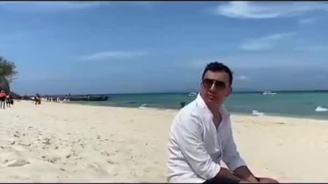 Botir qodirov - ishq _ ботир кодиров - ишк (ta_tildagi video)(360p).mp4