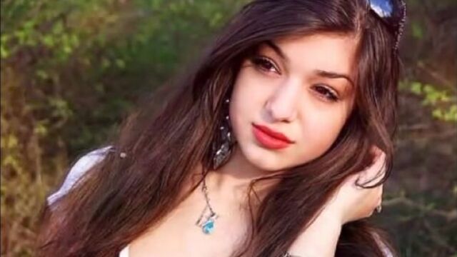 Ulugbek baxshi nelufarim.mp4