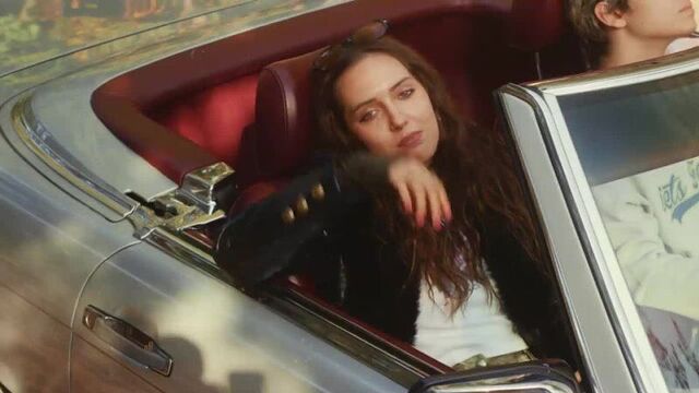 Zalia - bezsensownie feat. przyłu (official music video)