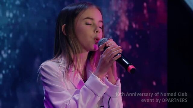 Данелия тулешова - аэропорты (минусовка) (леонид агутин, владимир пресняков сover)