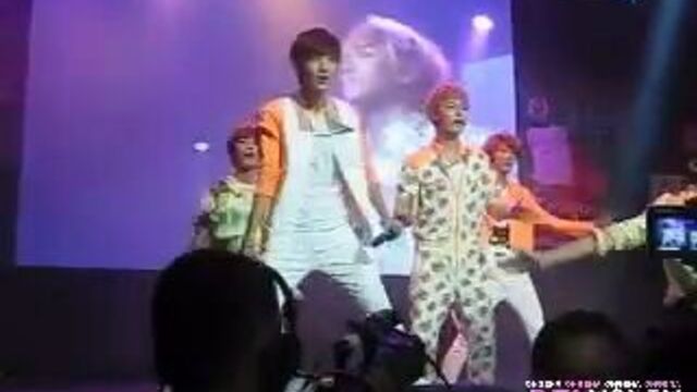 ❂ [fancam] 120728 boyfriend - boyfriend @ hallyu fest 2012 in moa centerstage~manila (philippines)