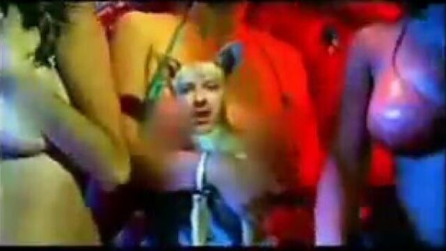 Сиськи-письки и влажные ватрушки