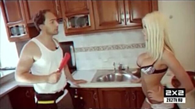 Порнофильм «глубокое отверстие» (+18)