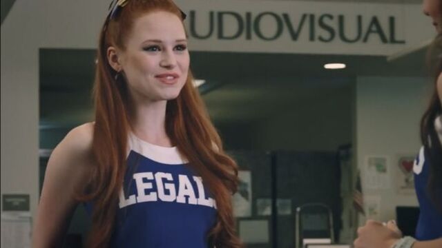 Мэделин петш в фильме f the prom