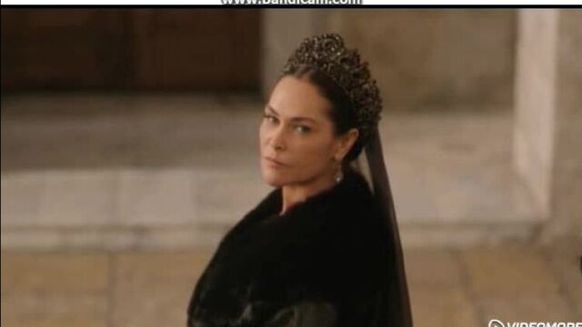 Кесем султан прогоняет сафие султан из дворца #obovsev#великолепныйвек#кесемсултнан#хандансултан#дервишпаша#сафиесултан#халимесу