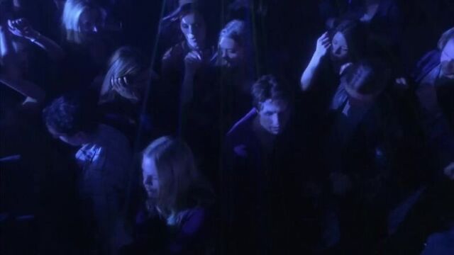 Музыка громче глаза закрыты ( нон стоп )