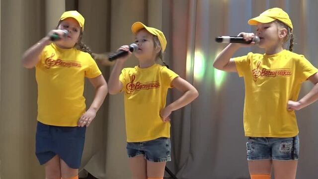 Песня "паровоз букашка"