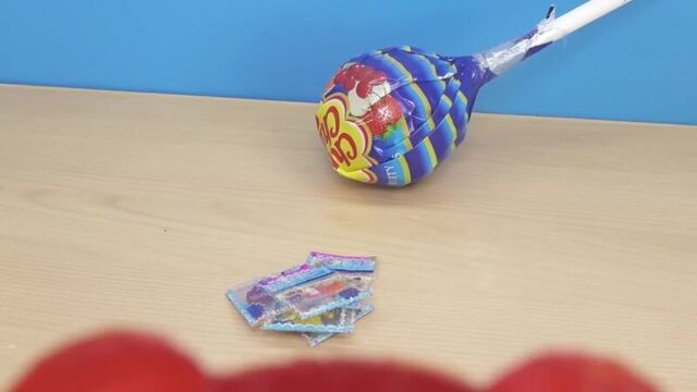 [познаватель] желейный медведь валера и чупа чупс