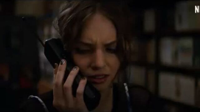 Maya hawke & sadie sink