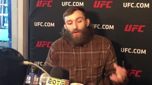 Майкл кьеза: у фергюсона больше арсенал, но хабиб компенсирует это борьбой