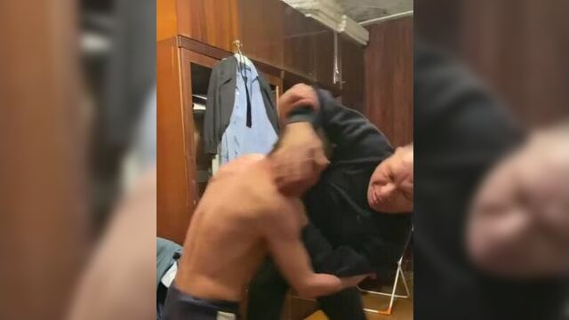 Монгол и безумный снова подрались - паша хочет в качалку