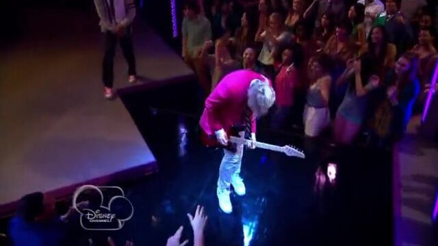 Остин и элли 2 сезон 24 серия песня