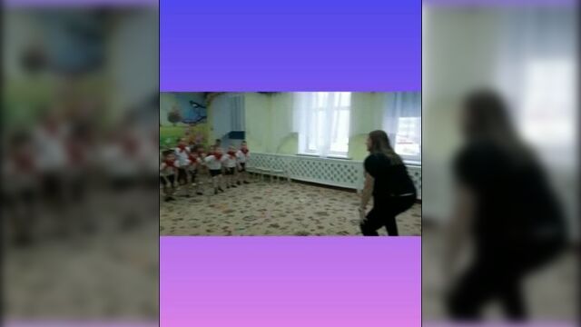 Разминка "двигайся-замри"