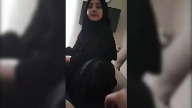 Türk kara çarşaflı hatun lop lop sakso türk porno türk i̇fşa  