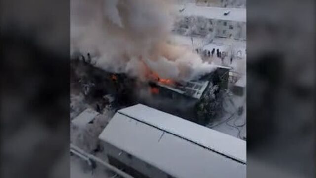 Крупный пожар в якутске