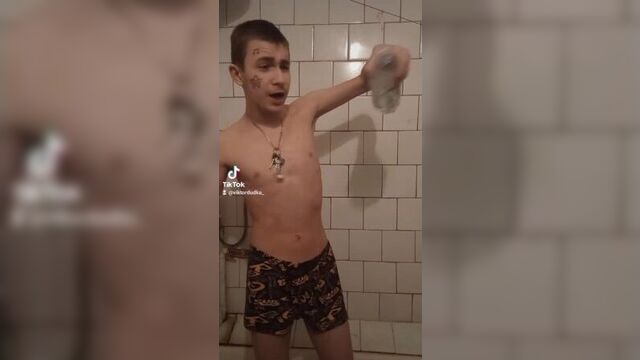 Удаленное видео я лью кристал моргенштерн виктор дудка"