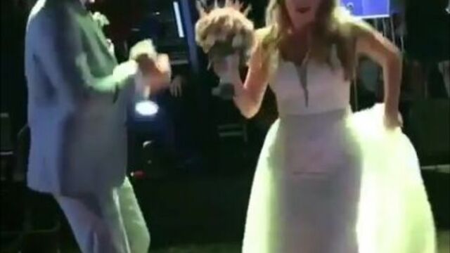 Чаглар эртугрул - на свадьбе сестры