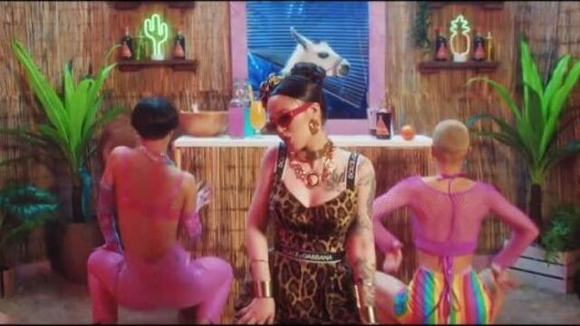 [instasamka] instasamka - juicy (премьера клипа, 2021, prod. realmoneyken)