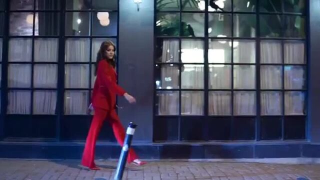 Magazin i̇zmir : симай барлас