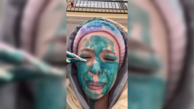 Инстасамку облили зеленкой | ютубер