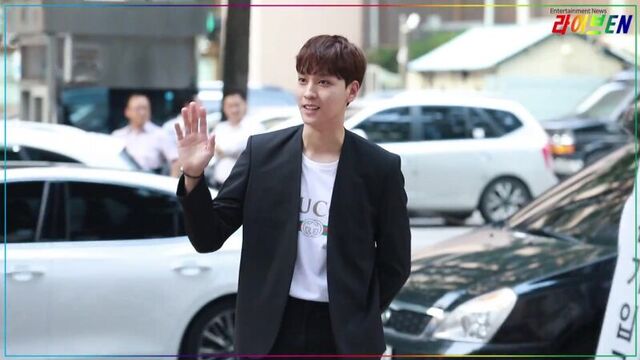 Актеры дорамы "подозрительный партнер" прибыли на прощальную вечеринку