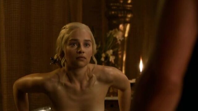 Голая эмилия кларк (emilia clarke) [секс, порно, минет, попа, сиськи, киска, член, оргазм]