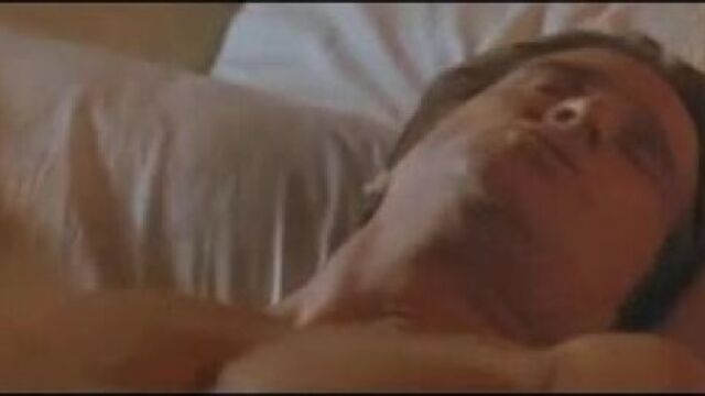 Шерон стоун, постельная сцена