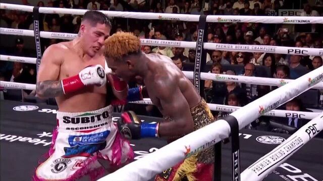 Джермелл чарло - брайан кастаньо [бой 2] | нокаут l;thvtkk xfhkj - ,hfqfy rfcnfymj [,jq 2] | yjrfen