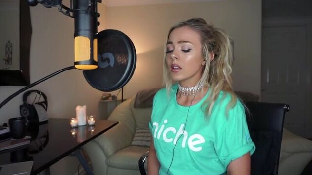 Песня из титаника my heart will go on в исполнении красавицы (samantha harvey)