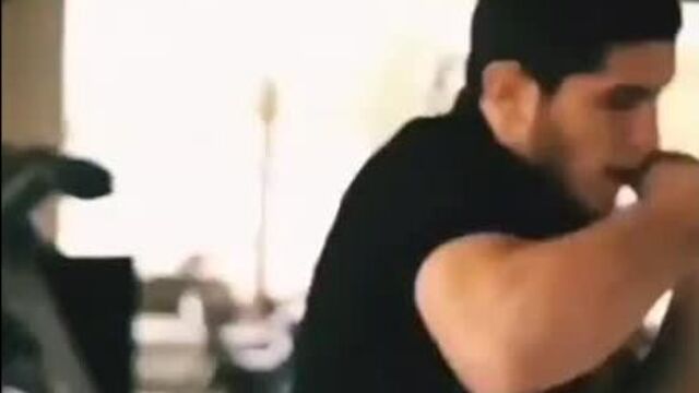 #ислам махачев