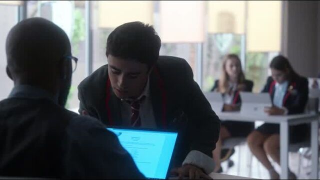 Самуэль и карла 3х06 №2