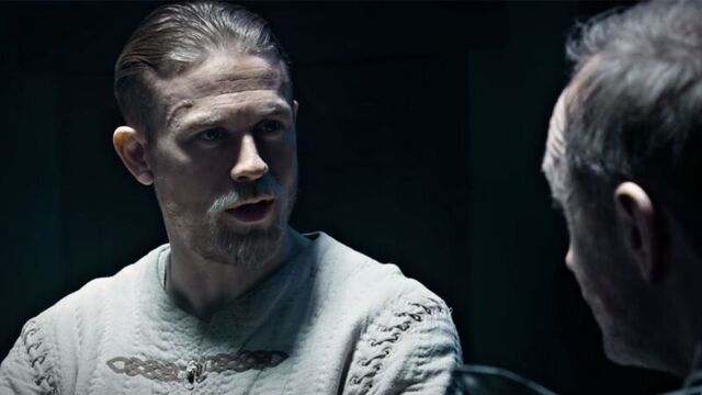 Меч короля артура (2017)