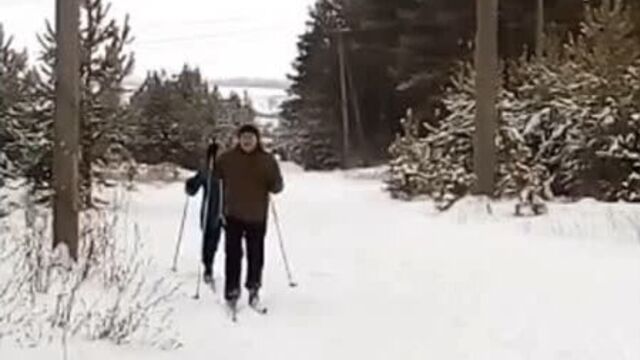 Семья тарасовых. виктория тарасова с мамой и папой.