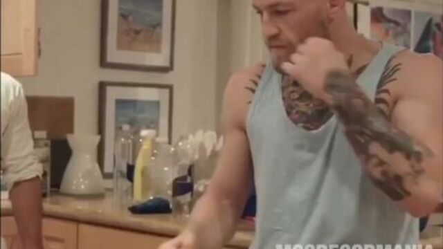 Конор перед ufc 194