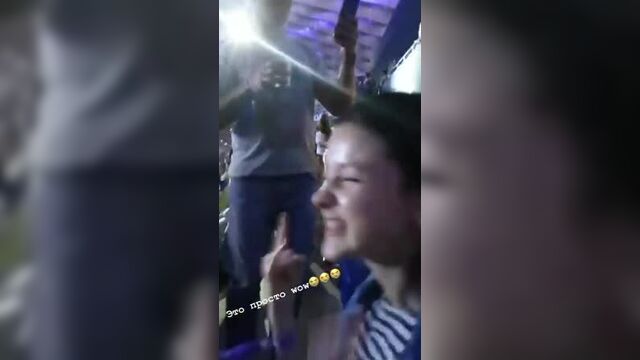 Tuleshova_daneliya на концерте димы монатика киев украина 01.06.2019