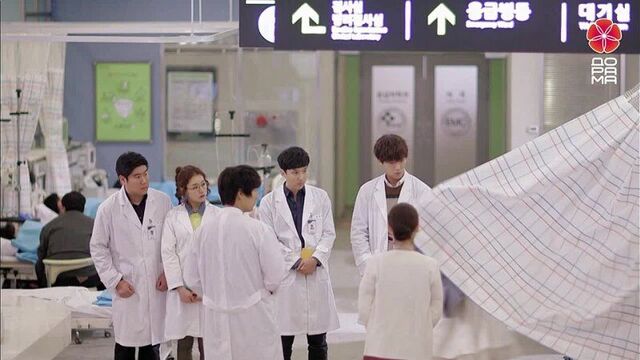 Врачи неотложки на канале дорама