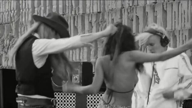 Vitalic - poison lips