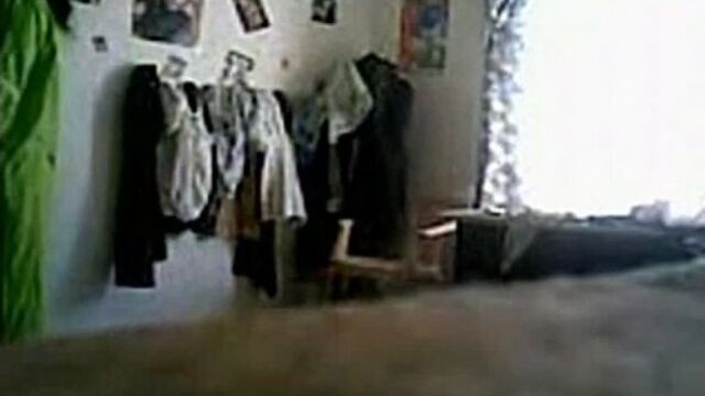 Индийский инцест мать с сыном. скрытая камера.