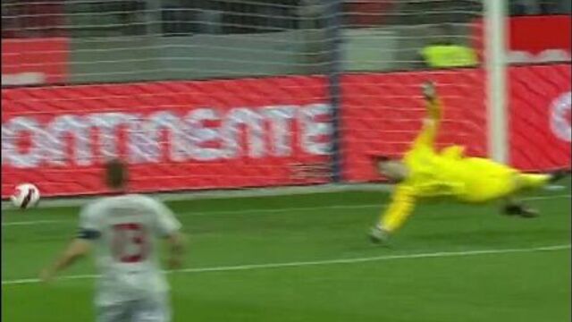 Бруну фернандеш забивает северной македонии с паса роналду (2022)