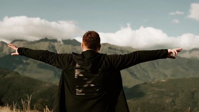 Алексей бессонов - не уходи (demo), поющий таксист 