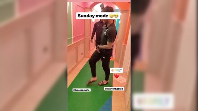 Танец лукаса пакета и франка кессье 