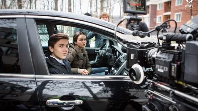 Отрывок с 1 серии - фильма "я тебя найду" - костя чернокрылюк;