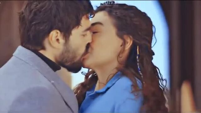 Reyyan miran __ почему такая красивая луна