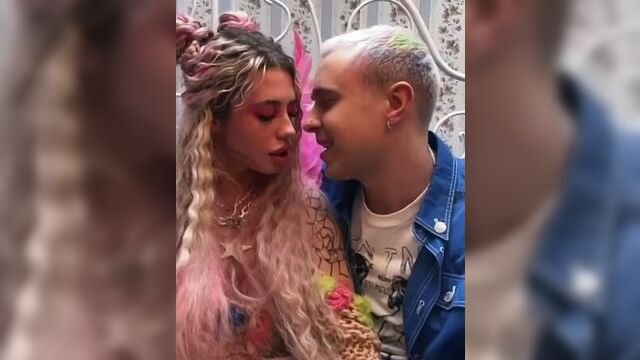 Аня михеева (хофманита) и егор булаткин (крид)