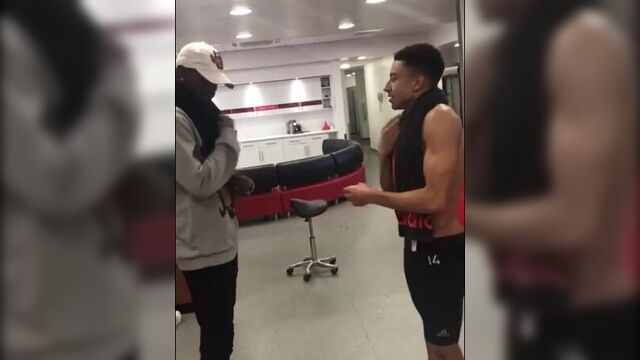 Поль погба и джесси лингард танцуют